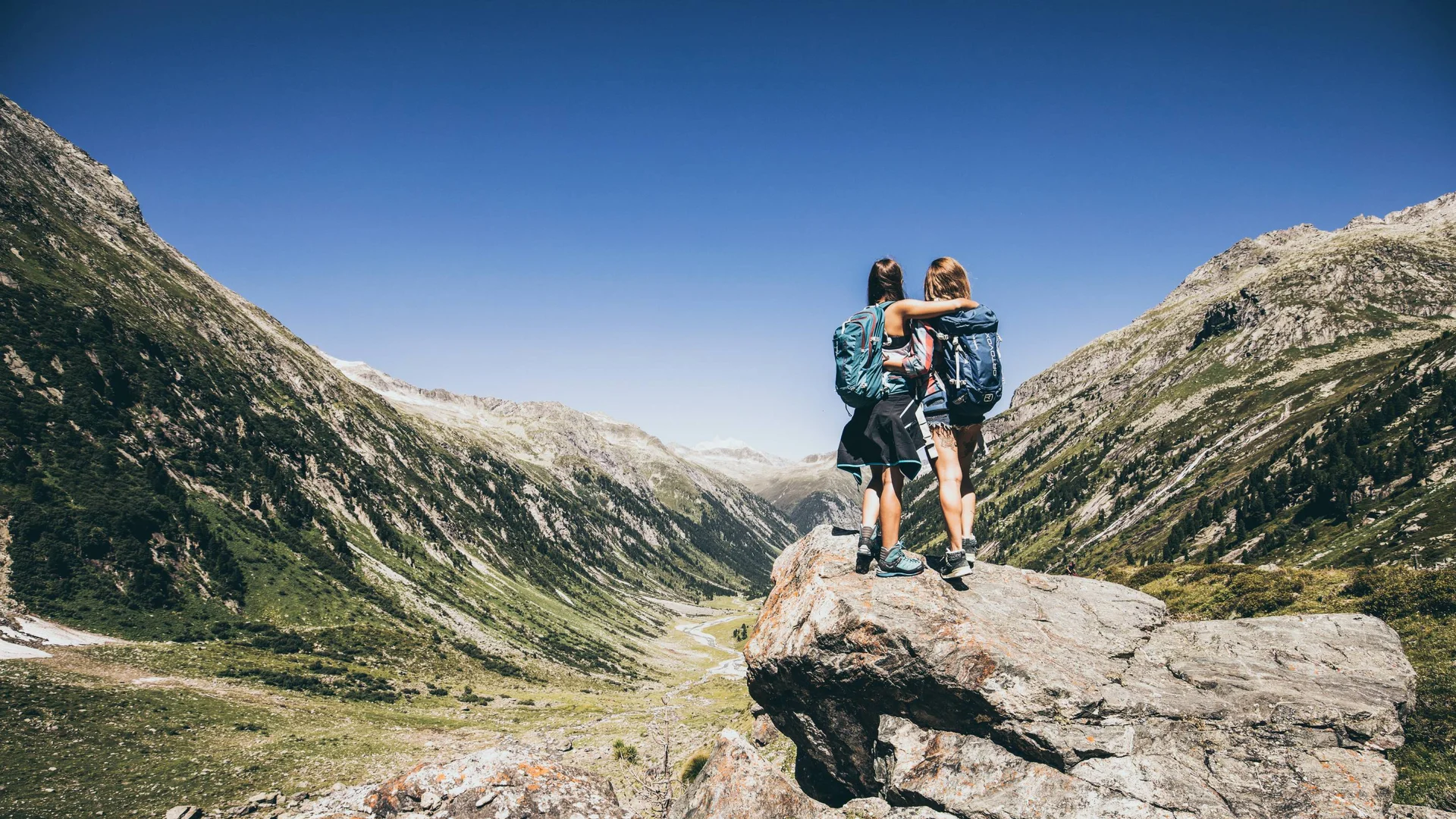 Apartments at the Hochfeldhof for your summer in the Zillertal