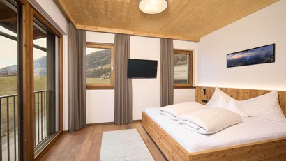 Appartements im Hochfeldhof für deinen Sommer im Zillertal